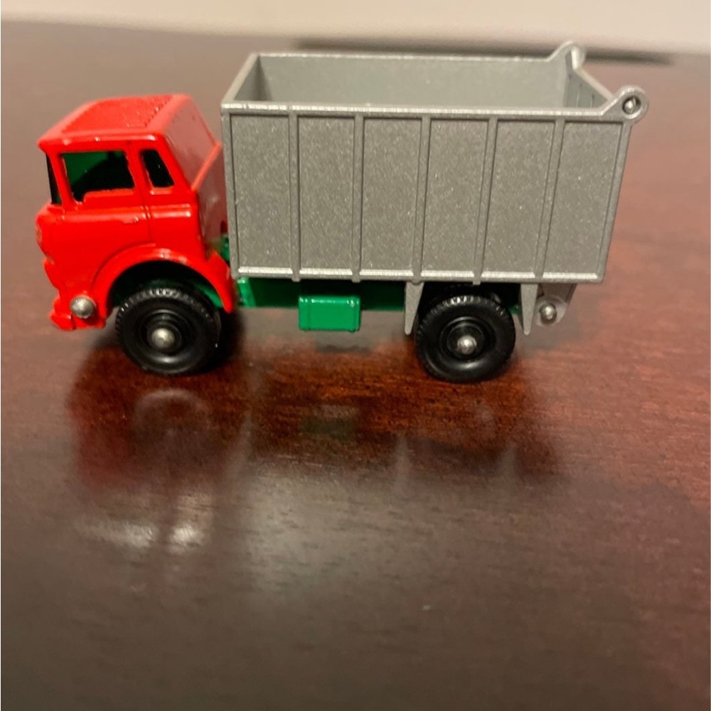 Vintage 60’s matchbox GMC tipper truck